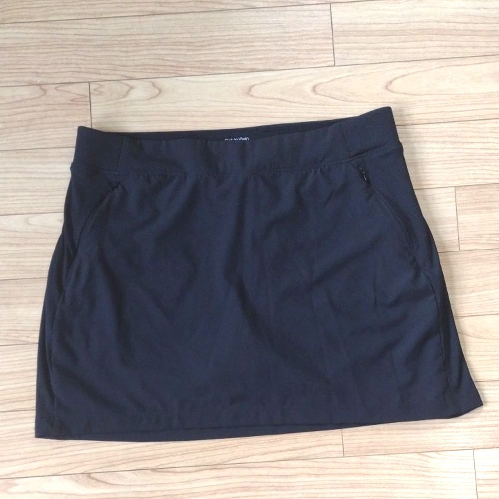 Calvin Klein Black Performance Stretch Skort Size XL